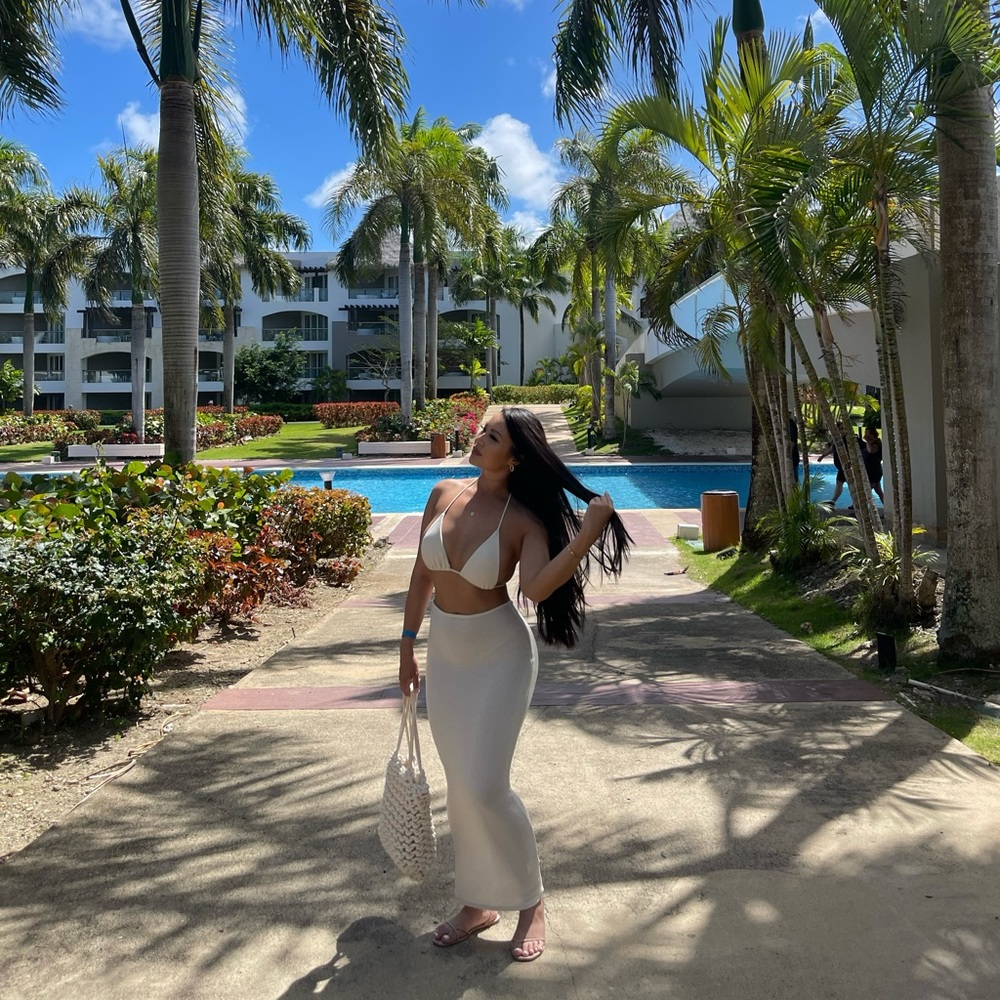 MissLola 2 Piece Beach Set in Cream